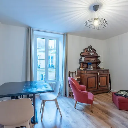 Le Petit Clos * بايو