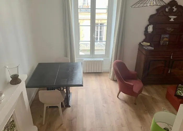 Le Petit Clos * באיו