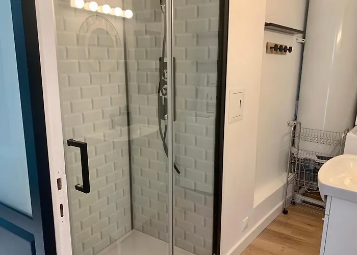 Le Petit Clos * באיו